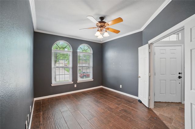 10609 Lansdowne Lane, Rowlett, TX 75089