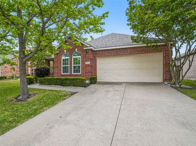 10609 Lansdowne Lane, Rowlett, TX 75089