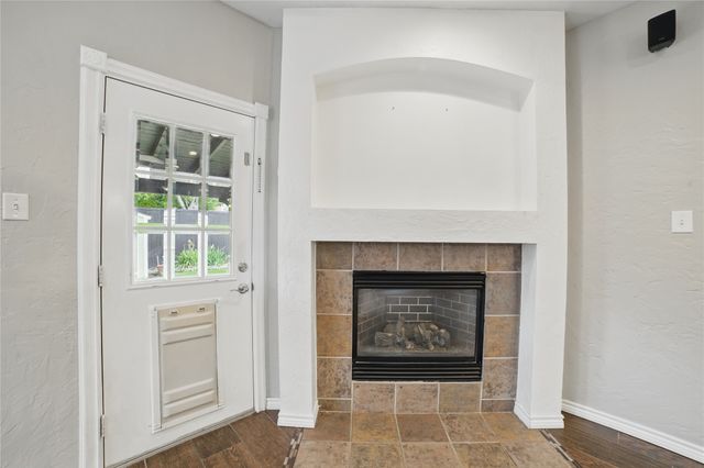 10609 Lansdowne Lane, Rowlett, TX 75089