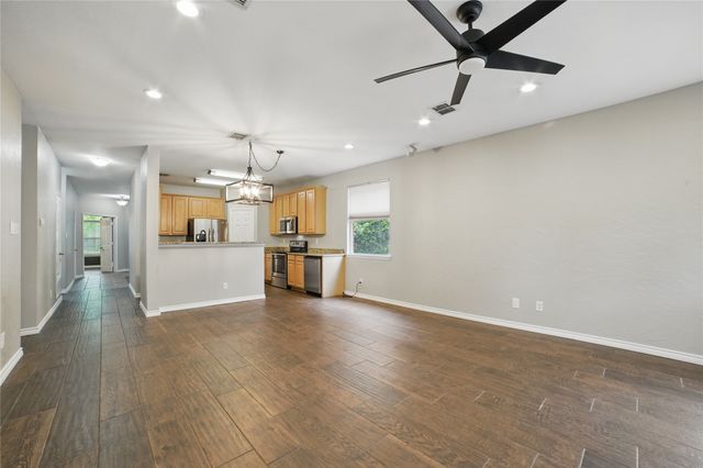 10609 Lansdowne Lane, Rowlett, TX 75089