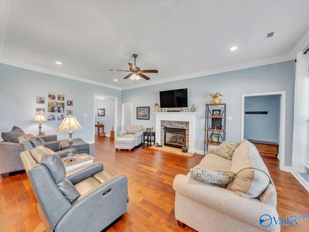 17210 Fieldway Circle, Harvest, AL 35749