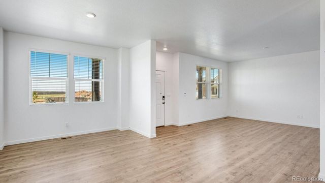 323 N Bersshine Street, Watkins, CO 80137