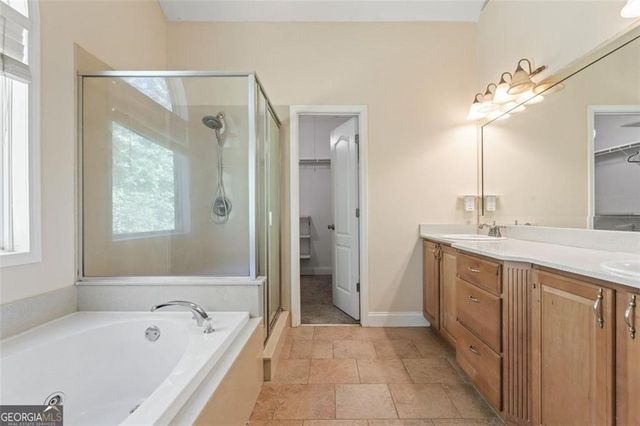2051 E Atlanta Road E, Stockbridge, GA 30281