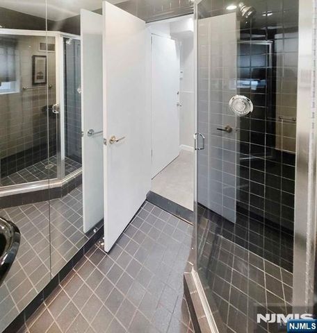 14 Cedar Street, Cresskill, NJ 07626