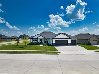 3516 GRAY BIRCH DR, Columbia, MO 65202