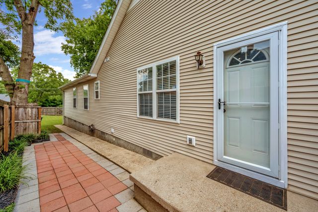 5812 Leslie Ave, Nashville, TN 37209