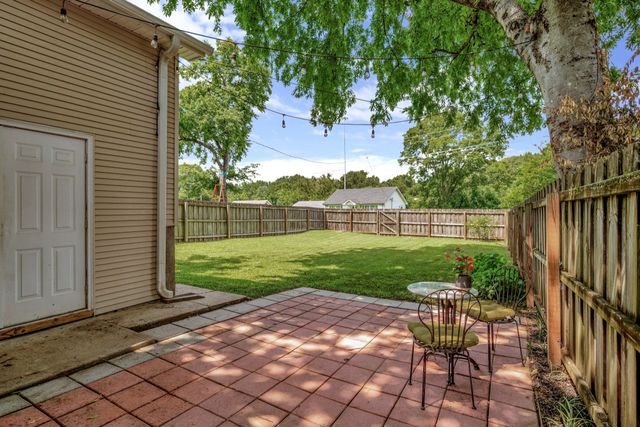 5812 Leslie Ave, Nashville, TN 37209