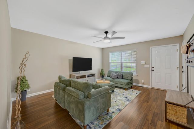 5812 Leslie Ave, Nashville, TN 37209