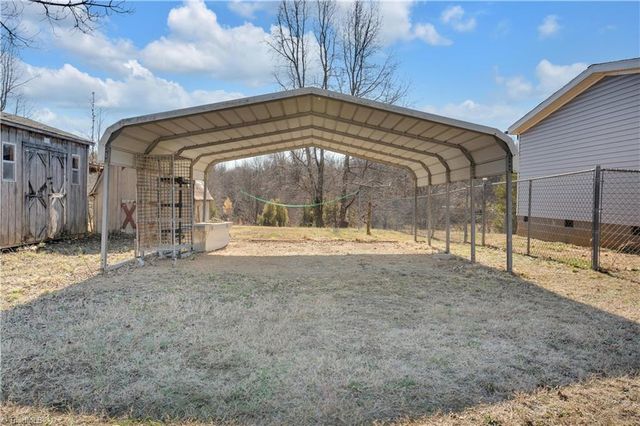 3260 Brownwood Drive, Climax, NC 27233