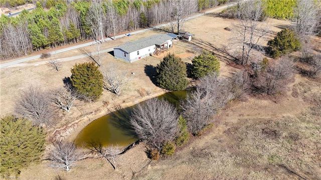 3260 Brownwood Drive, Climax, NC 27233