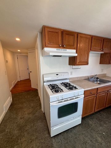 79 Pleasant Street 1, Stoneham, MA 02180