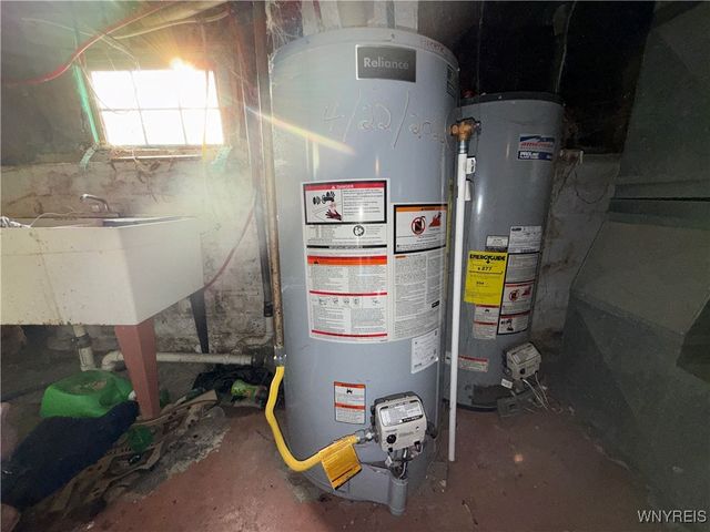 445 Shirley Avenue, Buffalo, NY 14215