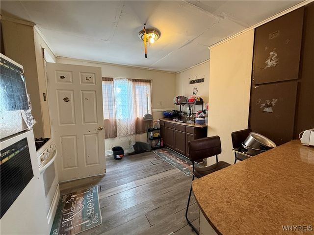 445 Shirley Avenue, Buffalo, NY 14215