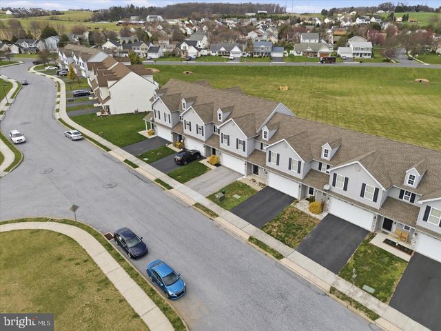118 BRAEBURN WAY, Palmyra, PA 17078