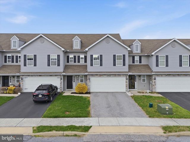 118 BRAEBURN WAY, Palmyra, PA 17078