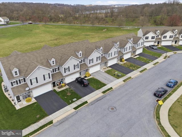 118 BRAEBURN WAY, Palmyra, PA 17078