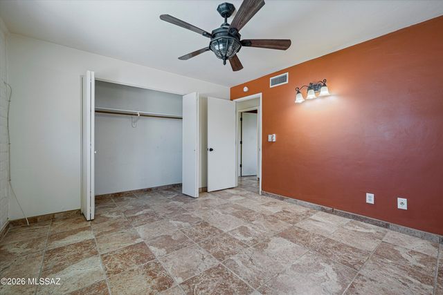 9327 E Hermosa Hills Drive, Tucson, AZ 85710