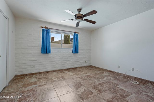 9327 E Hermosa Hills Drive, Tucson, AZ 85710