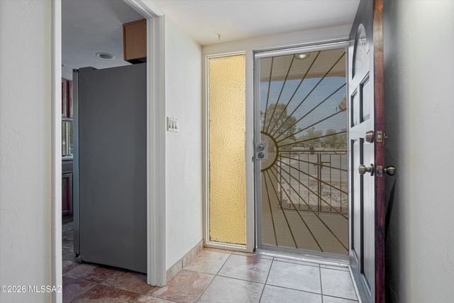 9327 E Hermosa Hills Drive, Tucson, AZ 85710