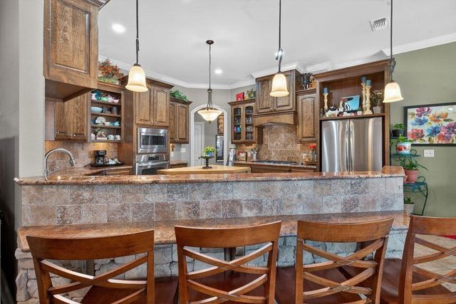 225 Scottsville Crossing Loop, Marshall, TX 75672