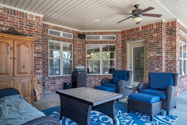 225 Scottsville Crossing Loop, Marshall, TX 75672