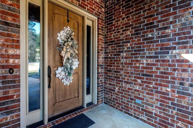 225 Scottsville Crossing Loop, Marshall, TX 75672