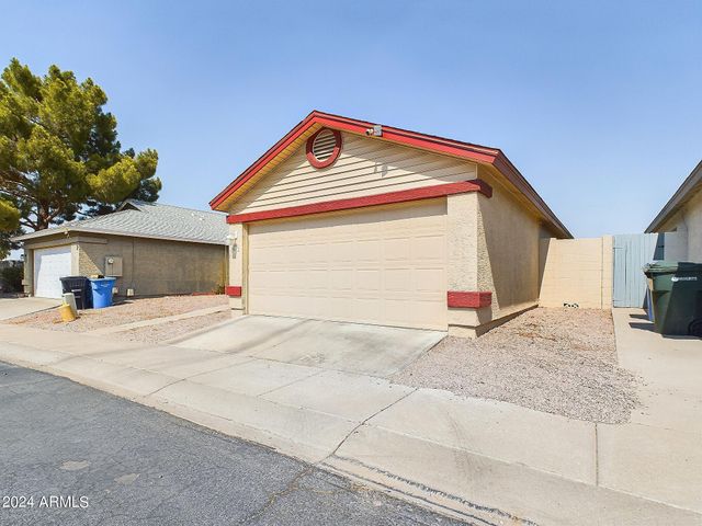 5613 S 42ND Street, Phoenix, AZ 85040