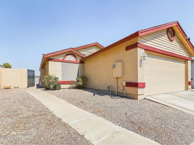 5613 S 42ND Street, Phoenix, AZ 85040