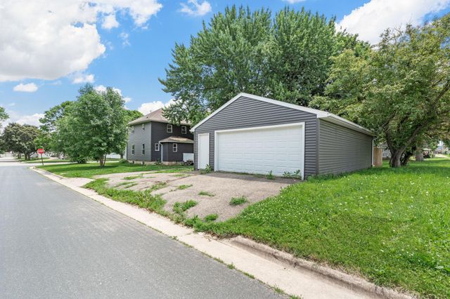 213 2nd Street NE, Grand Meadow, MN 55936