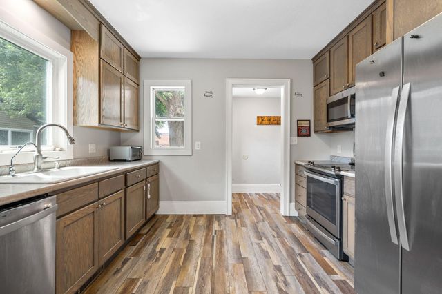 213 2nd Street NE, Grand Meadow, MN 55936