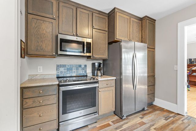 213 2nd Street NE, Grand Meadow, MN 55936