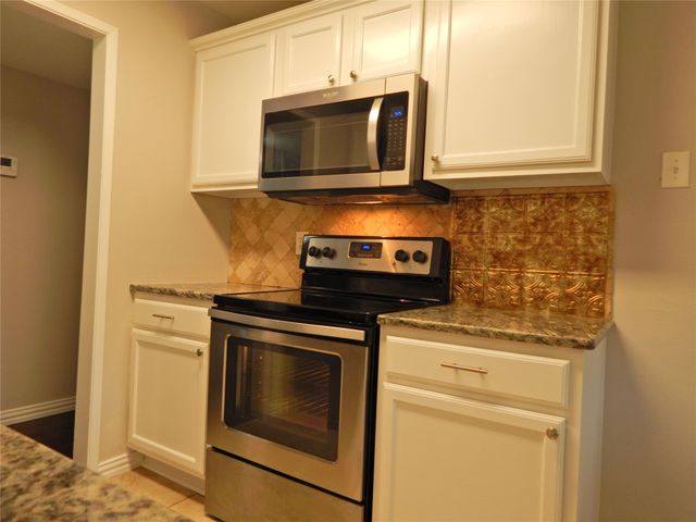 6316 Pine Street, Rowlett, TX 75089