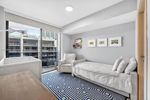 1000 Brickell Plaza 4809, Miami, FL 33131