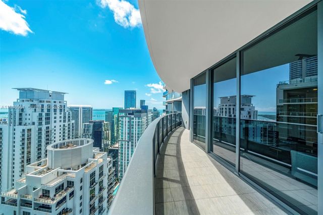1000 Brickell Plaza 4809, Miami, FL 33131