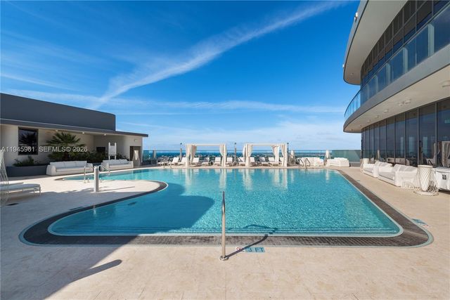 1000 Brickell Plaza 4809, Miami, FL 33131