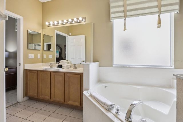 120 SARAGOSSA AVENUE, Davenport, FL 33897