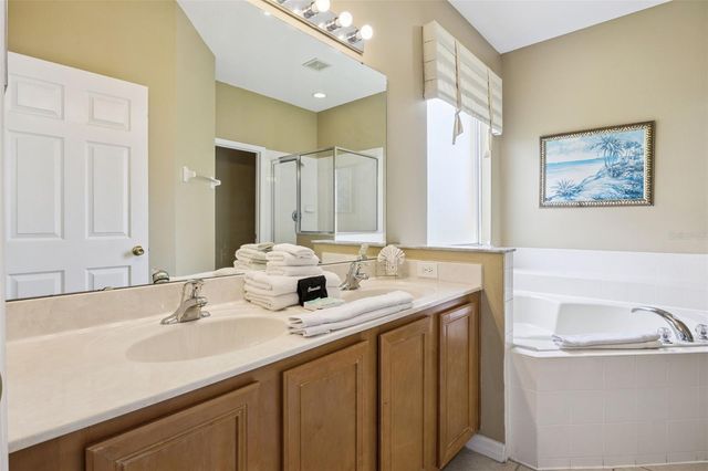 120 SARAGOSSA AVENUE, Davenport, FL 33897