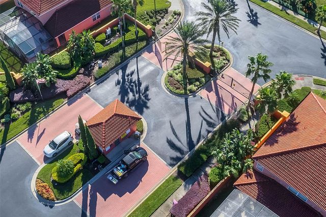 120 SARAGOSSA AVENUE, Davenport, FL 33897