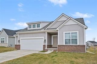 8270 Carston Lane, Green Oak Township, MI 48116