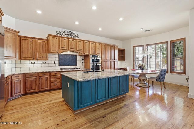 4552 E CAVALRY Drive, Gilbert, AZ 85297