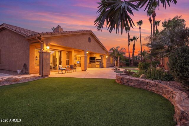 4552 E CAVALRY Drive, Gilbert, AZ 85297