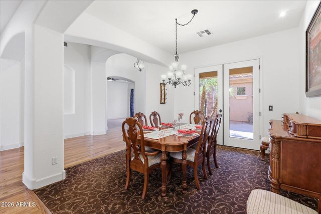 4552 E CAVALRY Drive, Gilbert, AZ 85297