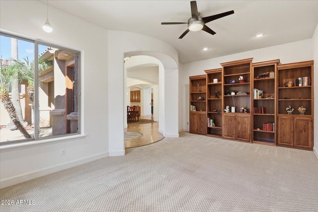 4552 E CAVALRY Drive, Gilbert, AZ 85297