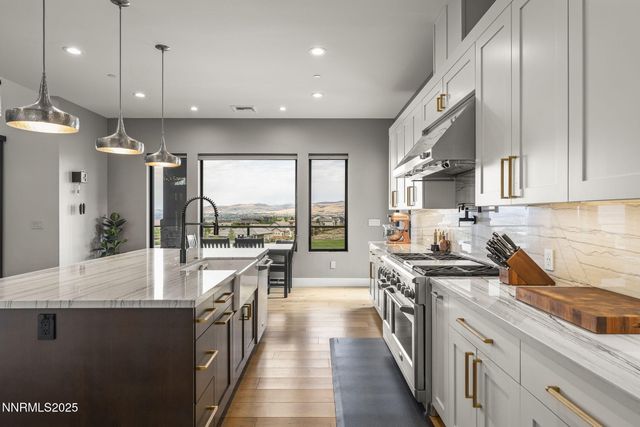 2353 Old Waverly Drive, Sparks, NV 89436