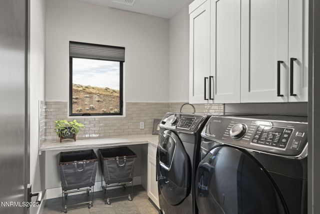 2353 Old Waverly Drive, Sparks, NV 89436