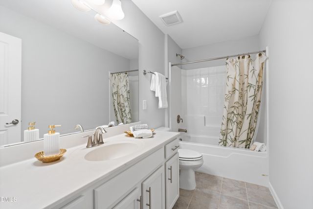 3428 Lily Orchard Way, Apex, NC 27539