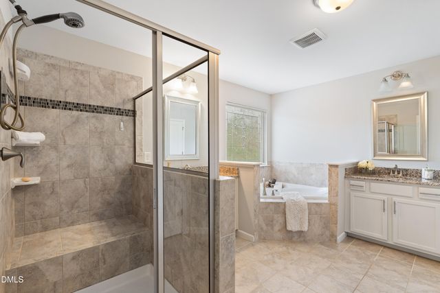 3428 Lily Orchard Way, Apex, NC 27539