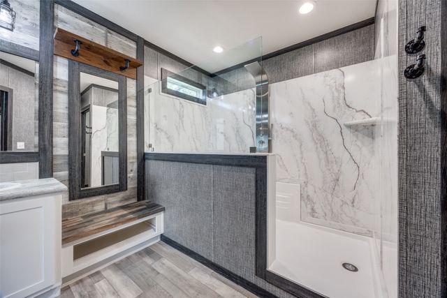 8999 Fm 678, Whitesboro, TX 76273