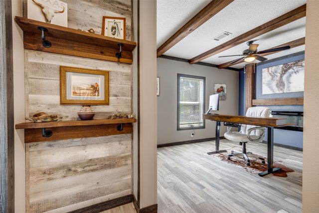 8999 Fm 678, Whitesboro, TX 76273