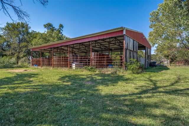 8999 Fm 678, Whitesboro, TX 76273